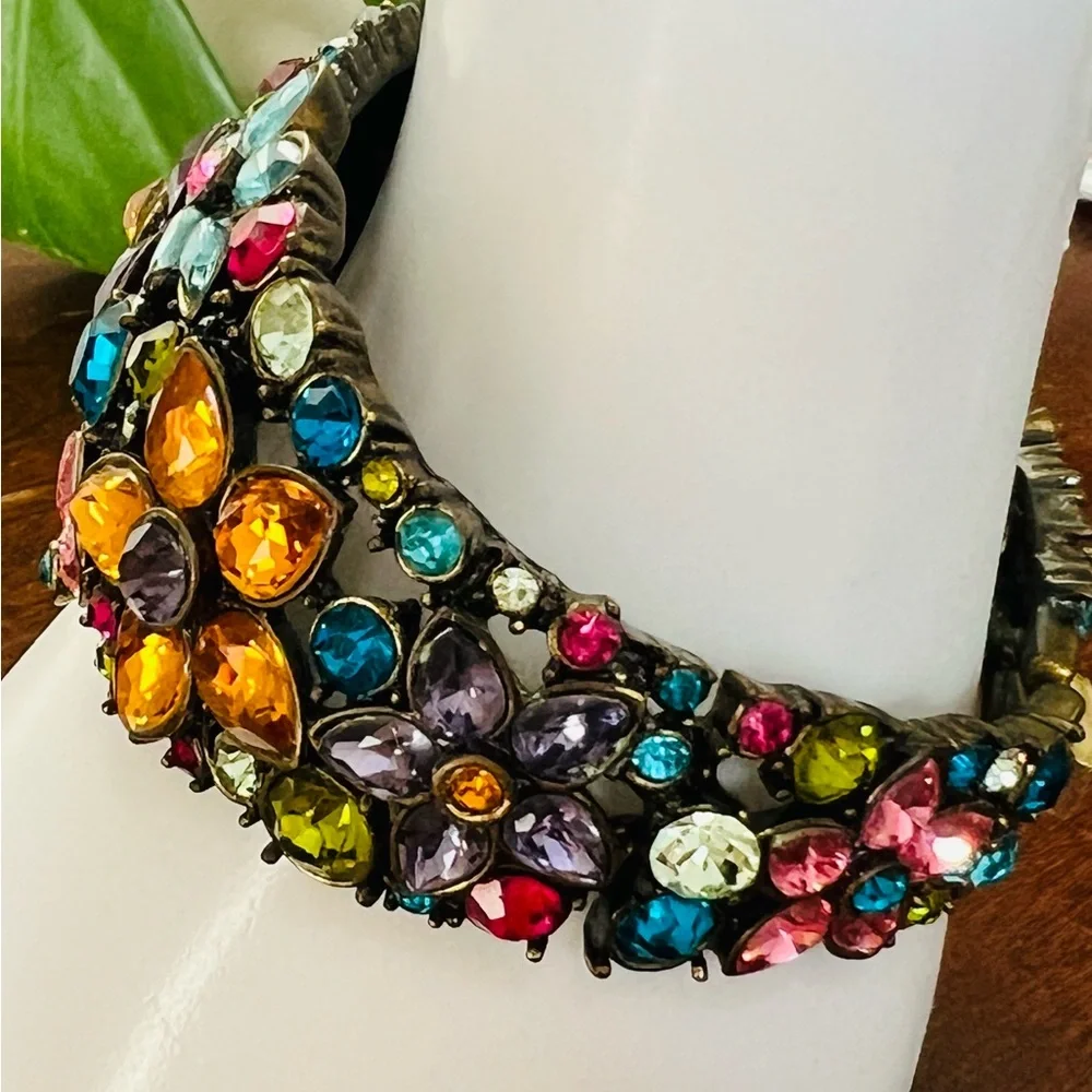 Heidi Daus “Fantasy in Florals” Crystal bracelet,bright multi colors Size SMALL - Picture 4 of 10
